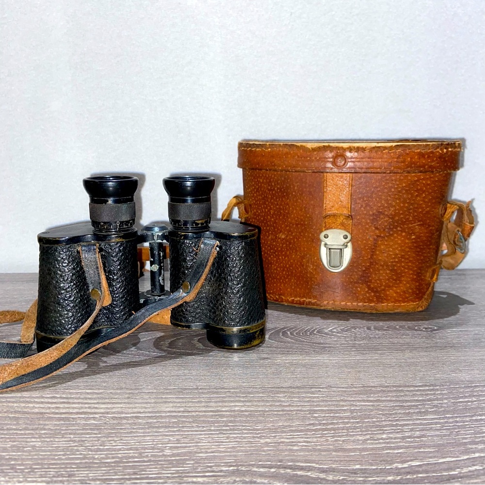 VINTAGE PZO WARSZAWA WP Polish Binoculars 6x30 49366 & Leather Case